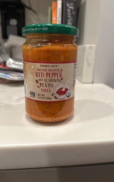Trader Joe'S Organic Roasted Red Pepper And Almond Pesto Sauce