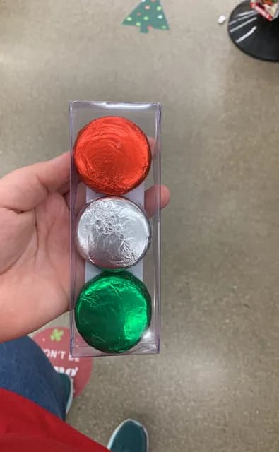 Chocolate Works Milk Chocolate Covered Oreo Cookies