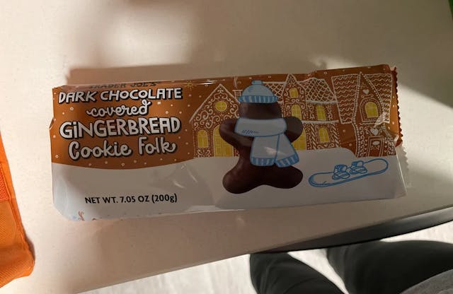 Is it Gelatin free? Trader Joe's Dark Chocolate Covered Gingerbread Cookie Folk