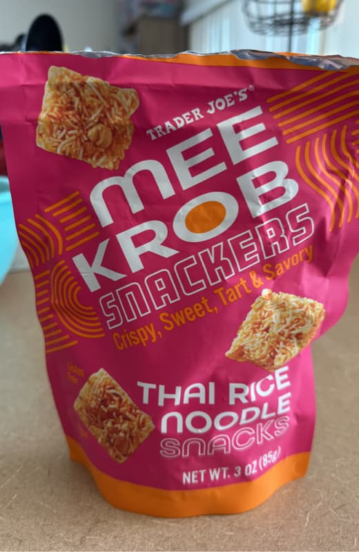 Trader Joe'S Mee Krob Snackers Thai Rice Noodle Snacks