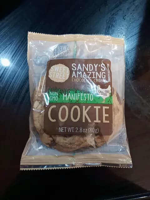 Sweet Street Sandy'S Amazing Chocolate Chunk Manifesto Cookie