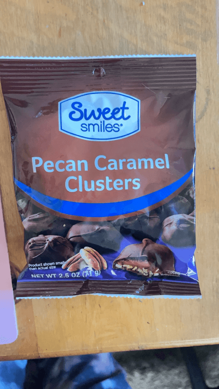 Sweet Smiles Pecan Caramel Clusters