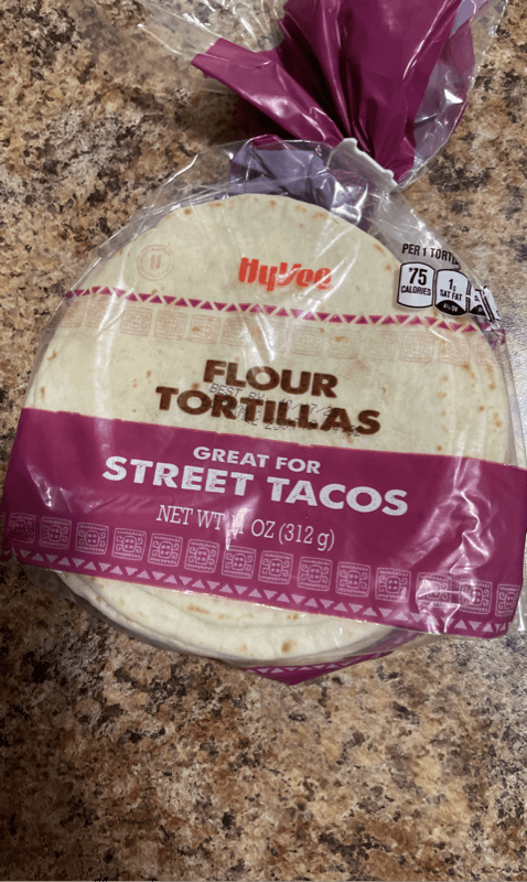 Hy-Vee Flour Tortillas