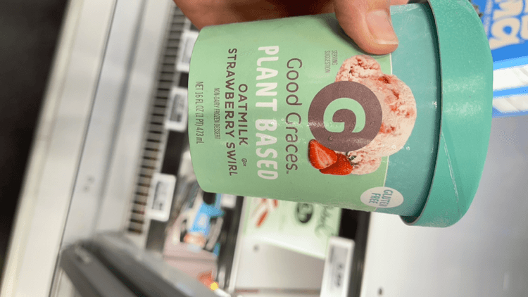 Good Graces Plant Based Oatmilk Strawberry Swirl