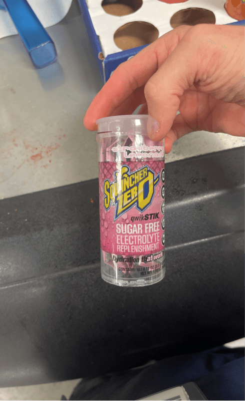 Sqwincher Zero Qwik Stik Sugar Free Electrolyte Replenishment Strawberry Lemonade