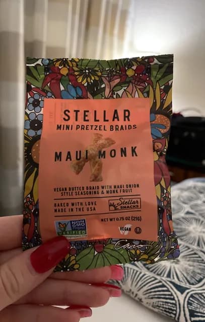 Stellar Mini Pretzel Braids Maui Monk