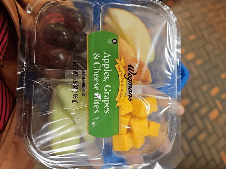 Wegmans Apples, Grapes & Cheese Bites