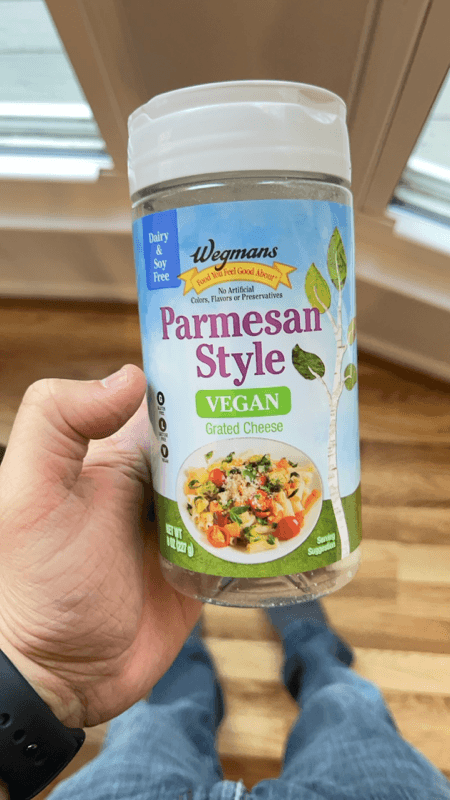 Wegmans Parmesan Style Vegan Grated Cheese