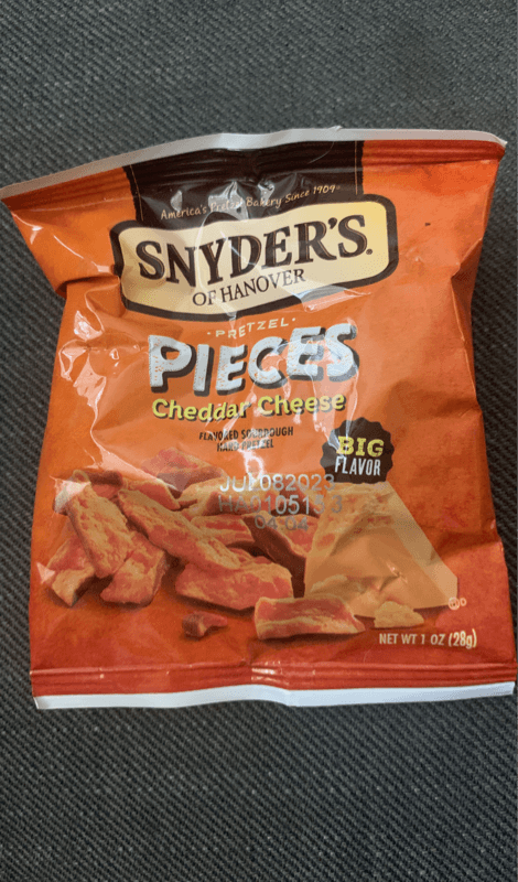 Snyder'S Of Hanover Pretzel Pieces Cheddar Cheese