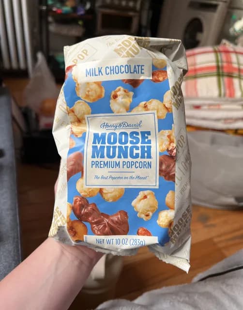 Harry & David Moose Munch Milk Chocolate Premium Popcorn