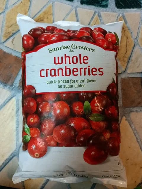 Sunrise Growers Whole Cranberries