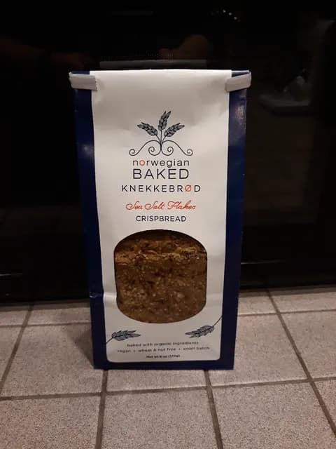 Norwegian Baked Knekkebrod Sea Salt Flakes Crispbread