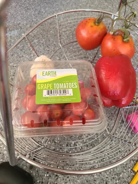 4Earth Farms Grape Tomatoes
