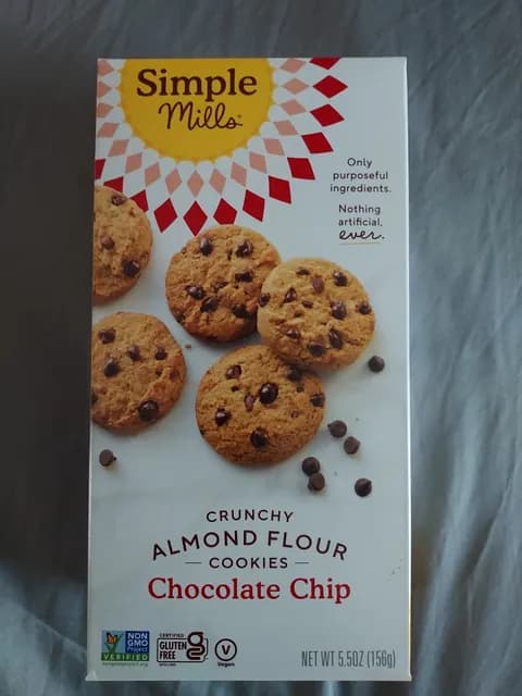 Simple Mills Chocolate Chip Crunchy Almond Flour Cookies