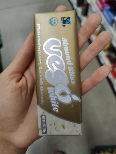 Vego Almond Bliss Vegan White