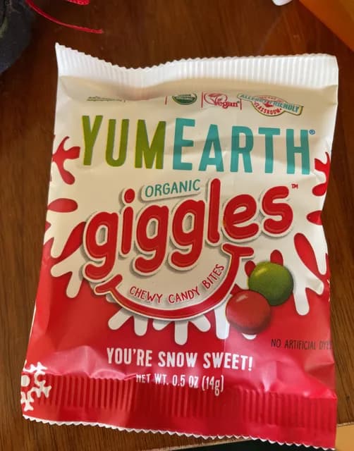 Yumearth Organic Giggles Chewy Candy Bites You'Re Snow Sweet!