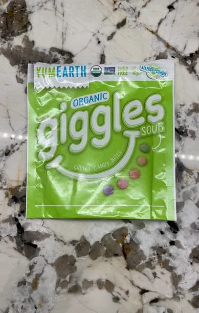 Yumearth Organic Giggles Sour Chewy Candy Bites
