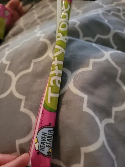 Heaven & Earth Taffy Rope Watermelon