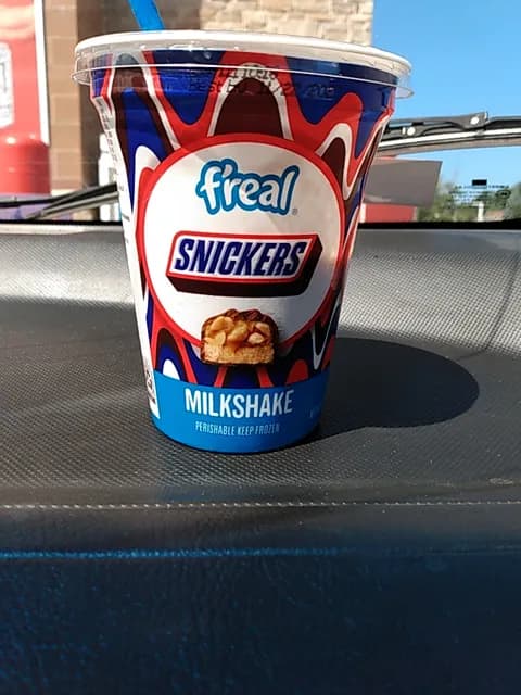 F'Real Snickers Milkshake