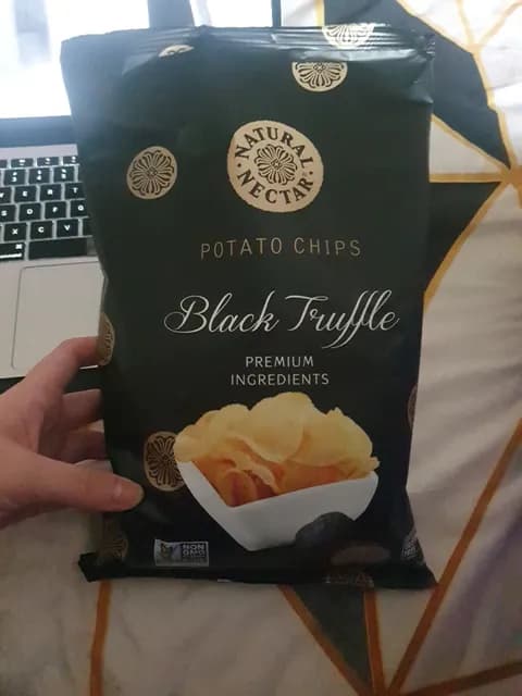 Black Truffle Potato Chips