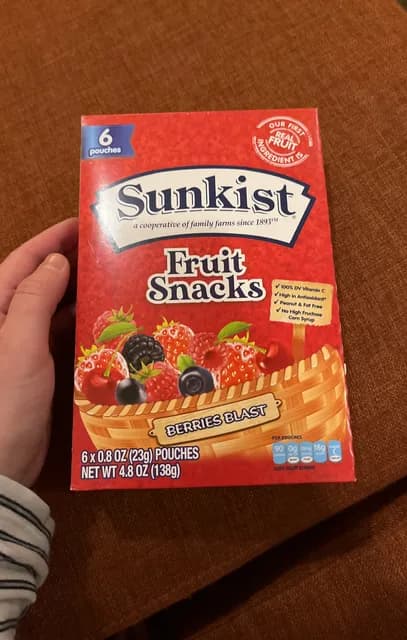 Sunkist Fruit Snacks Berries Blast