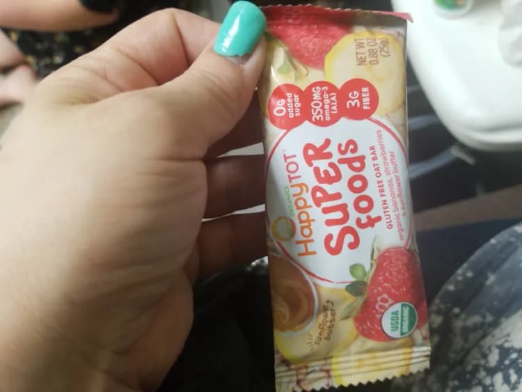 Happytot Super Foods Gluten Free Oat Bar Organic Bananas, Strawberries & Sunflower Butter