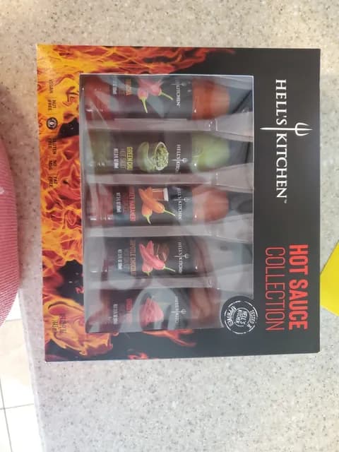Hell'S Kitchen Hot Sauce Collection: Sriracha, Green Chili, Whiskey Habanero, Chipotle Chocolate, Ghost Pepper