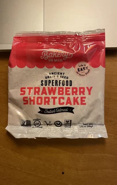 Bakery On Main Strawberry Shortcake Instant Oatmeal