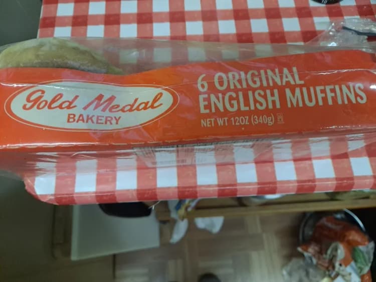 Gold Medal Bakery 6 Original English Muffins