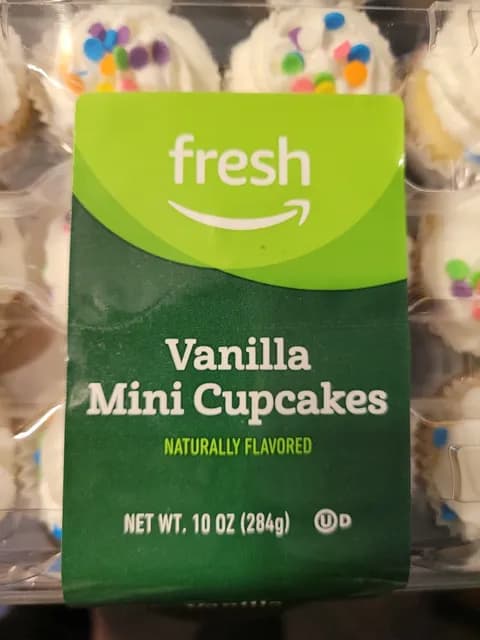 Fresh Brand Vanilla Mini Cupcakes