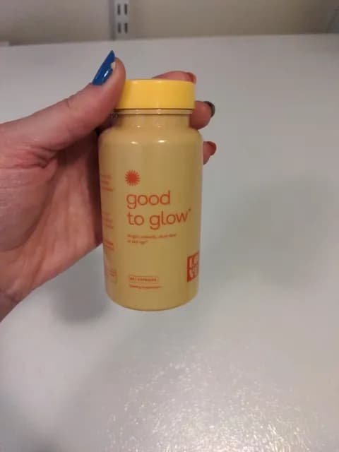 Love Wellnes Good To Glow Dietary Supplement Capsules