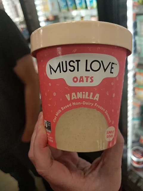 Must Love Oats Vanilla Oat Milk Based Non-Dairy  Dessert