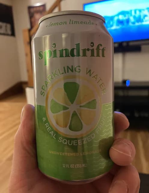 Spindrift Sparkling Water & Real Squeezed Fruit Unsweetened Lemonade