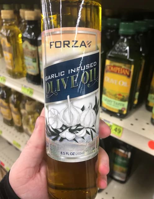 Forza Garlic Infused Olive Oil