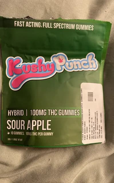 Kushy Punch Hybrid Sour Apple Gummies