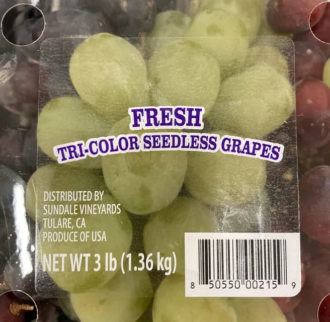 Sundale Vineyards Fresh Tri-Color Seedless Grapes