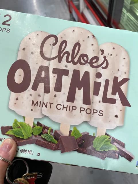 Chloe'S Oatmilk Mint Chip Pops