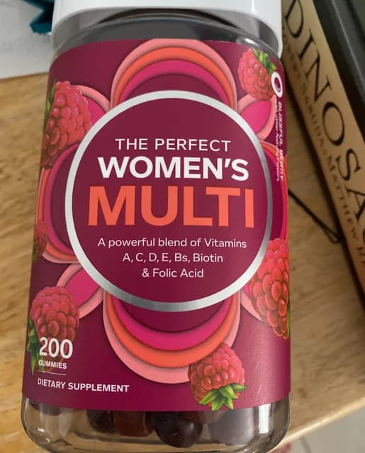Olly The Perfect Women'S Multi Blissful Berry Gummies