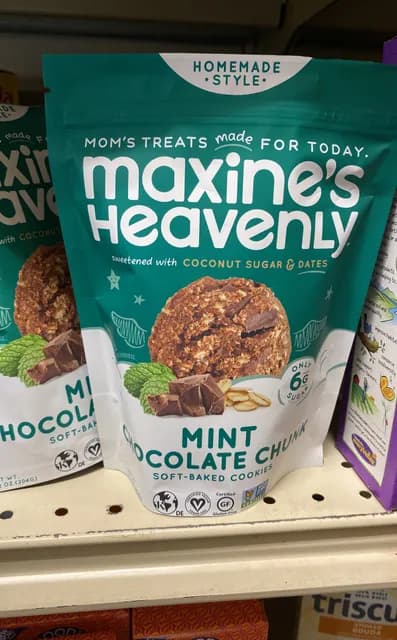 Maxine'S Heavenly Mint Chocolate Chunk Soft-Baked Cookies