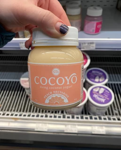 Gt'S Cocoyo Living Coconut Yogurt Peach Nectarine
