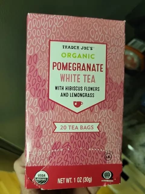 Trader Joe'S Organic Pomegranate White Tea With Hibiscus Flowers And Lemongrass