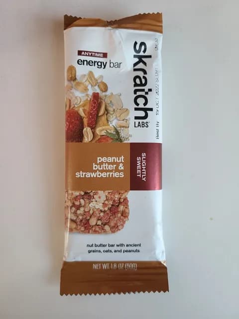 Skratch Labs Anytime Energy Bar Peanut Butter & Strawberries