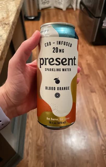 Present Sparkling Water Blood Orange