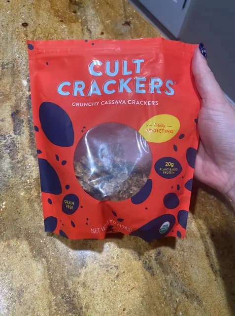 Cult Crackers Crunchy Cassava Crackers