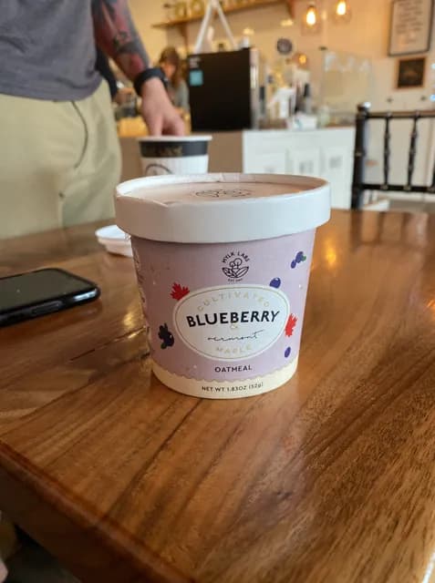 Cultivated Blueberry & Vermont Maple Oatmeal