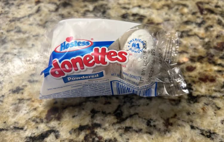 Hostess Donettes Powdered 3 Mini Donuts