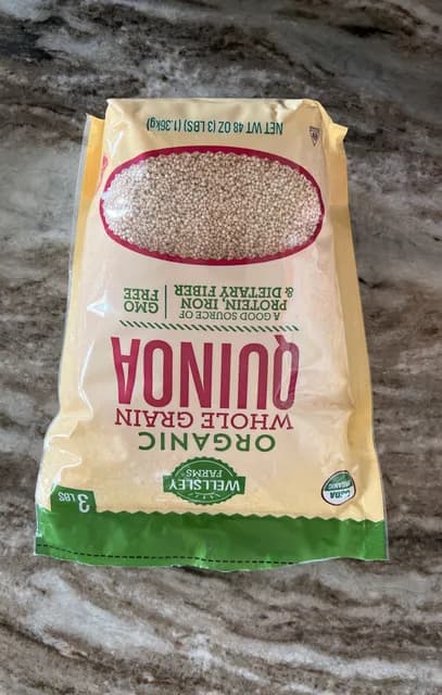 Wellsley Farms Organic Whole Grain Quinoa