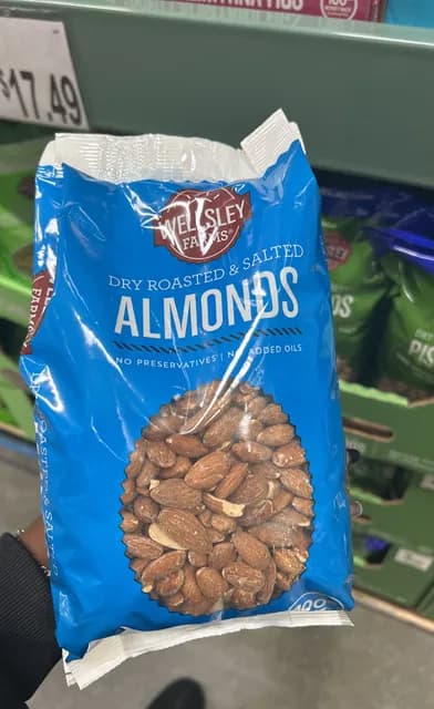 Wellsley Farms Dry Roasted & Salted Almonds