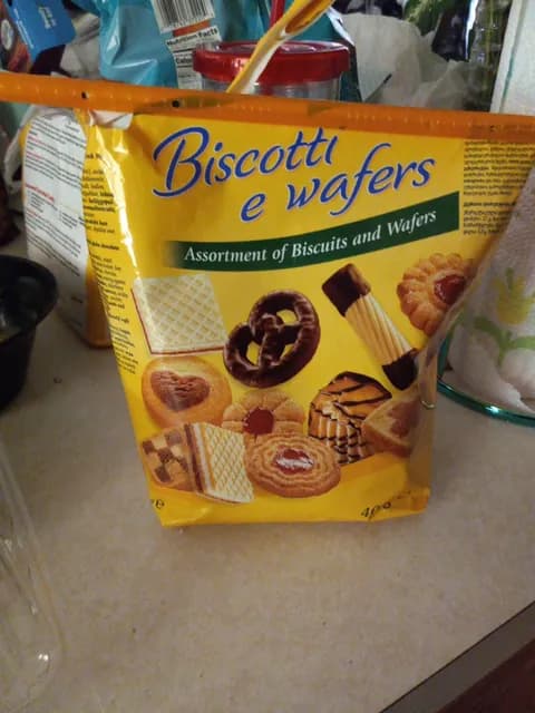 Kuchenmeister Biscotti E Wafers Assortment Of Biscuits And Wafers