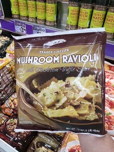 Trader Giotto'S Mushroom Ravioli With Mushroom Truffle Sauce